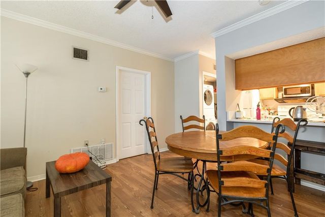 2510 San Gabriel ST 305, Austin, TX 78705