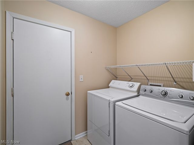 7770 Arbor Way, Parma, OH 44134