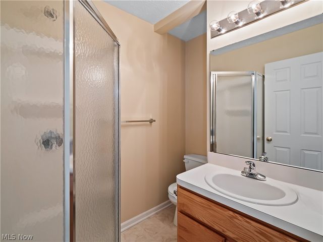 7770 Arbor Way, Parma, OH 44134