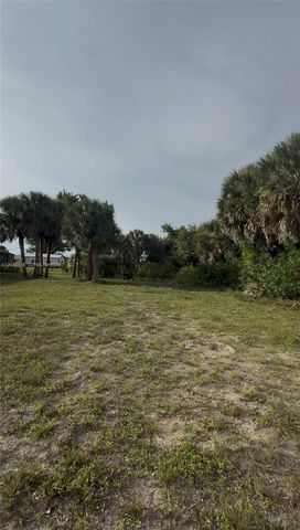 140 Albatross Road, Rotonda West, FL 33947