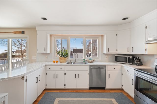 11 O'Donnell Road, Middletown, RI 02842