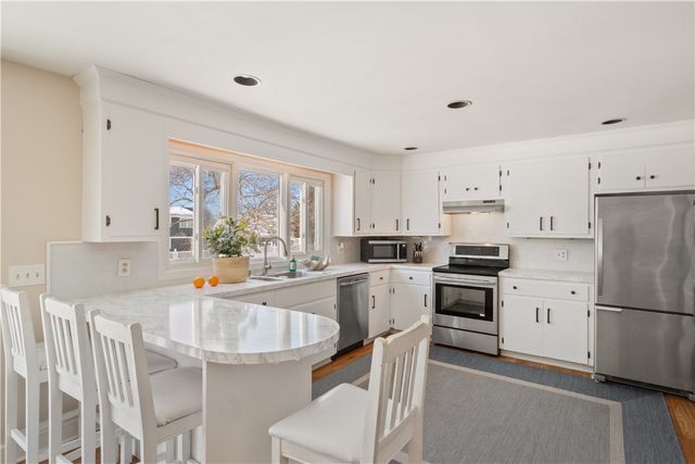 11 O'Donnell Road, Middletown, RI 02842