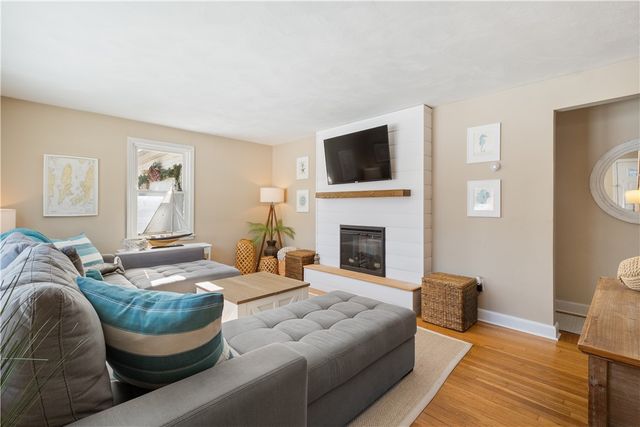 11 O'Donnell Road, Middletown, RI 02842