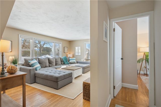 11 O'Donnell Road, Middletown, RI 02842