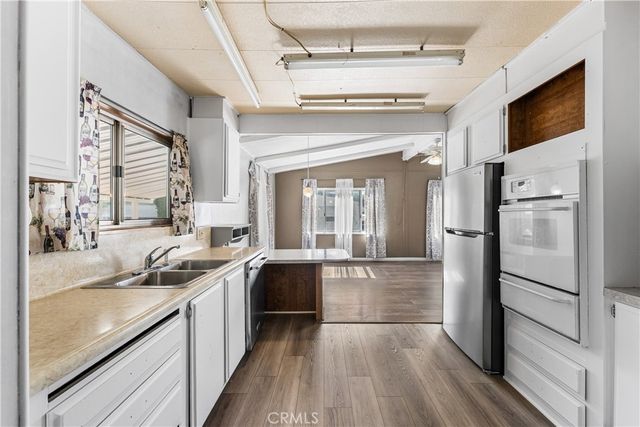 43850 E 20th 230, Lancaster, CA 93535