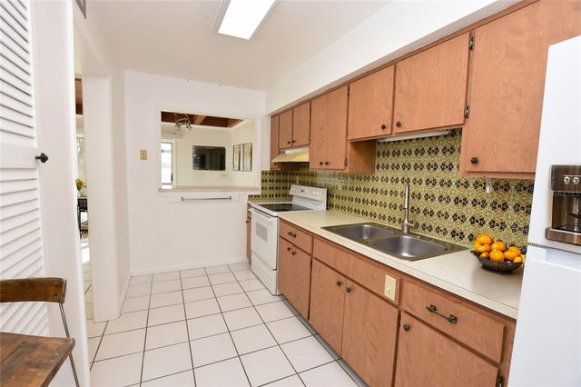 2227 9TH ST SE, Winter Haven, FL 33880