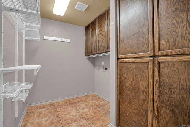 814 butler, San Antonio, TX 78251