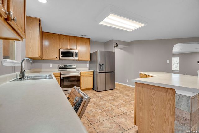 814 butler, San Antonio, TX 78251