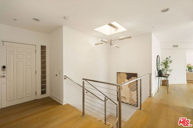2203 Ocean Avenue 106, Santa Monica, CA 90405