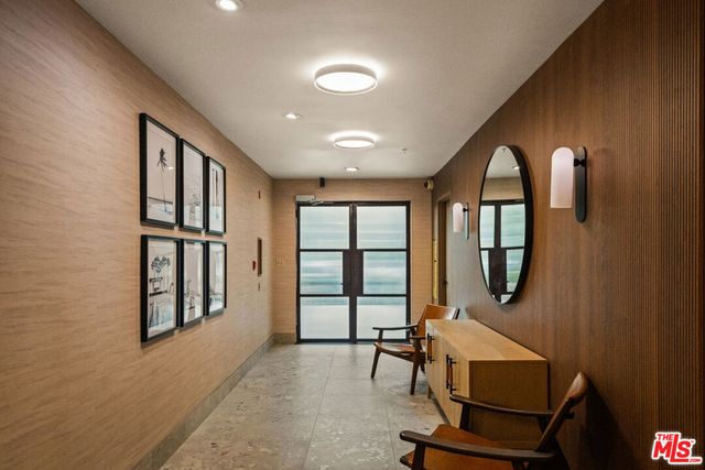 2203 Ocean Avenue 106, Santa Monica, CA 90405
