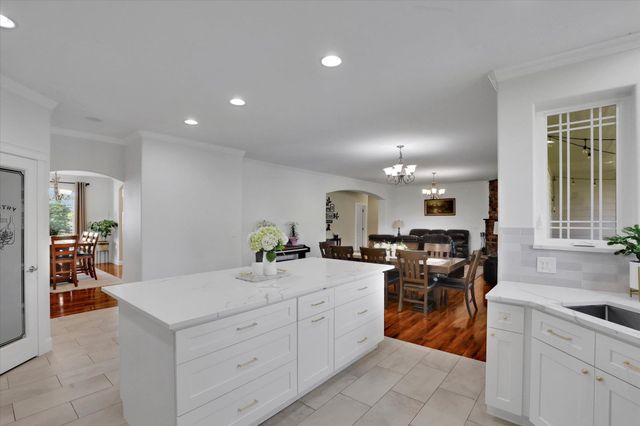 3210 N MOLTER Rd, Otis Orchards, WA 99027