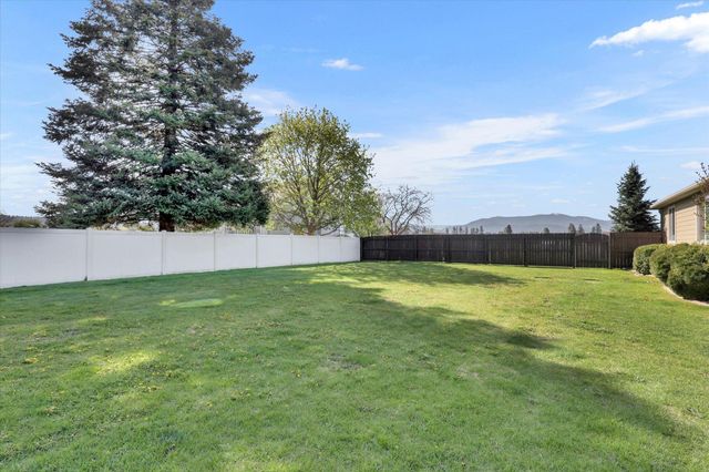 3210 N MOLTER Rd, Otis Orchards, WA 99027