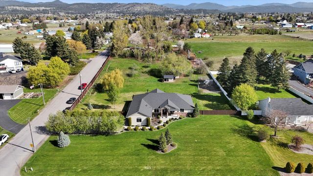 3210 N MOLTER Rd, Otis Orchards, WA 99027