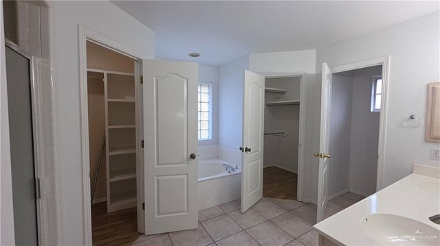 2014 N Northgate Circle, Weslaco, TX 78599