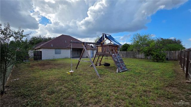2014 N Northgate Circle, Weslaco, TX 78599