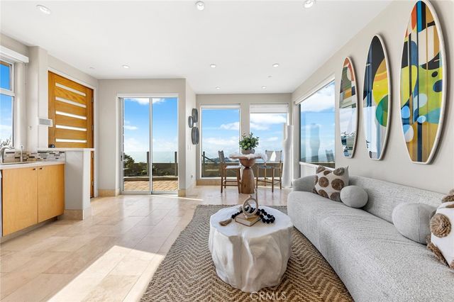 3355 Alta Laguna Boulevard, Laguna Beach, CA 92651