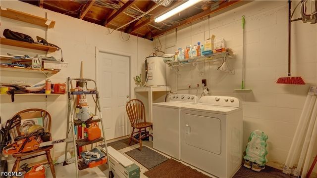 5249 Sunnybrook CT, Cape Coral, FL 33904