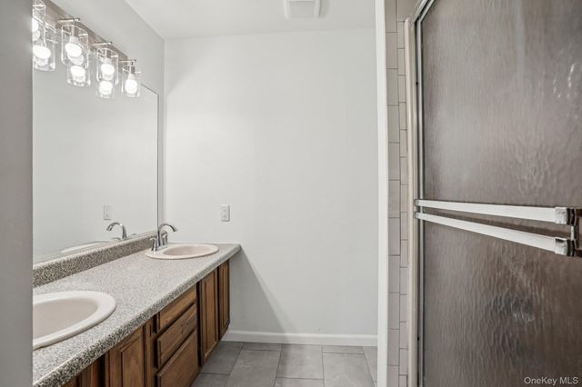 597 Saddle River Road, Chestnut Ridge, NY 10952