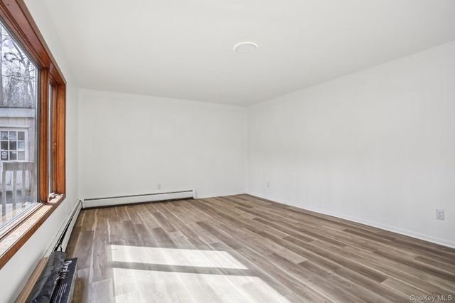 597 Saddle River Road, Chestnut Ridge, NY 10952