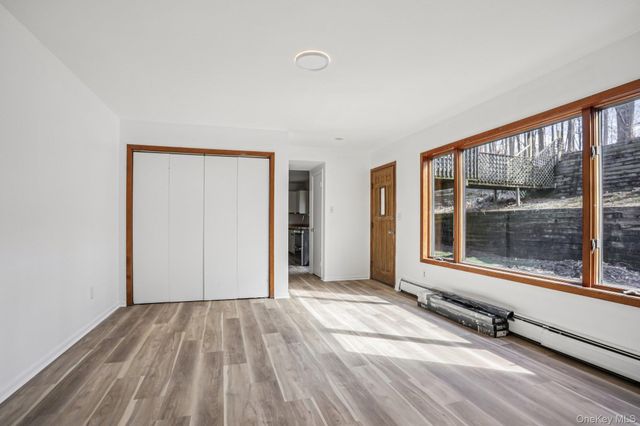 597 Saddle River Road, Chestnut Ridge, NY 10952