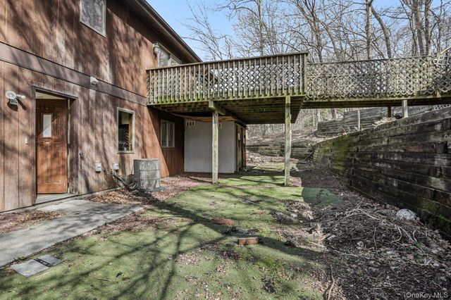 597 Saddle River Road, Chestnut Ridge, NY 10952