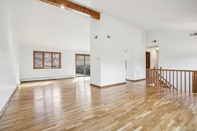 597 Saddle River Road, Chestnut Ridge, NY 10952