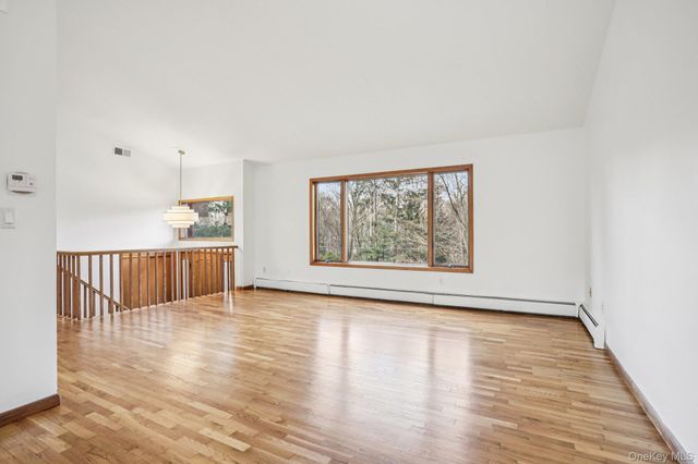 597 Saddle River Road, Chestnut Ridge, NY 10952