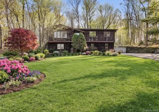 597 Saddle River Road, Chestnut Ridge, NY 10952