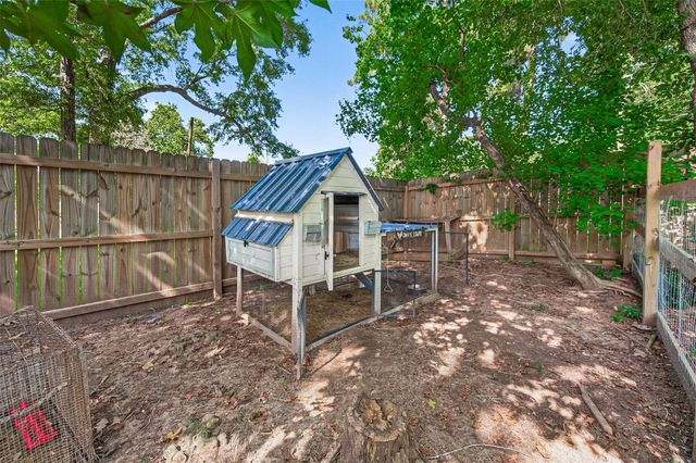 15245 Austin Road, Willis, TX 77378