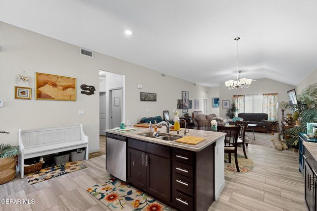 13087 EMERALD ISLE Street, El Paso, TX 79928