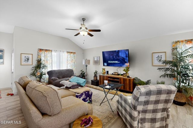 13087 EMERALD ISLE Street, El Paso, TX 79928