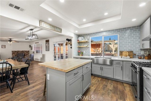 39443 162nd, Lake Los Angeles, CA 93591