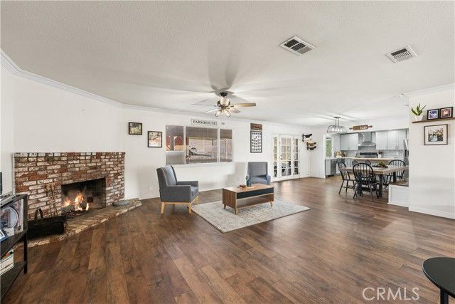 39443 162nd, Lake Los Angeles, CA 93591