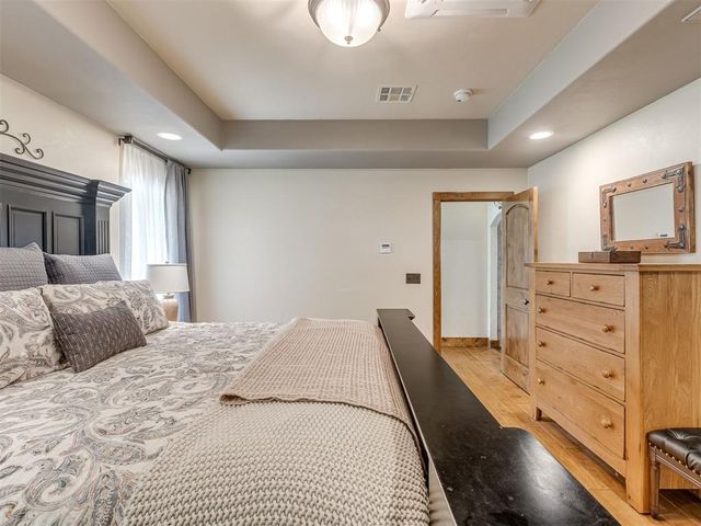 2305 NW 35th Pl, Newcastle, OK 73065