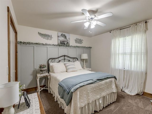 2305 NW 35th Pl, Newcastle, OK 73065