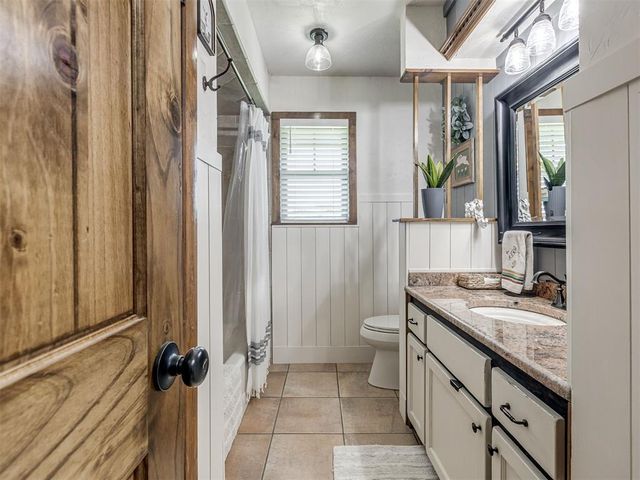 2305 NW 35th Pl, Newcastle, OK 73065