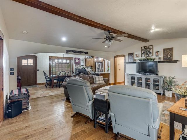 2305 NW 35th Pl, Newcastle, OK 73065