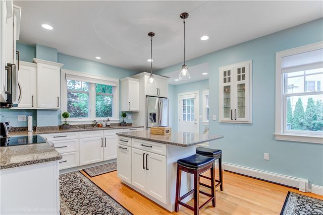 1 Bliss Road, Newport, RI 02840