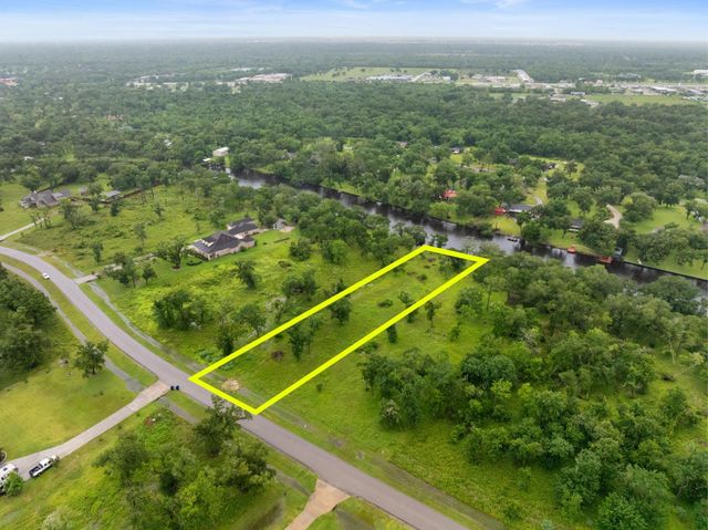 32610 Bayou Bend, Richwood, TX 77515
