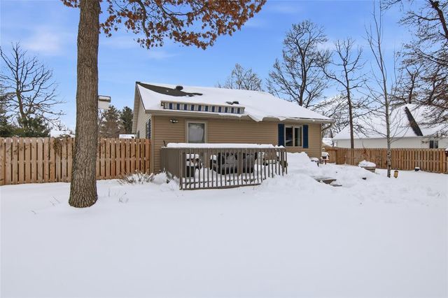 4836 Running Deer Drive, Eau Claire, WI 54703