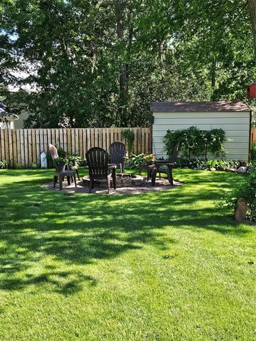 4836 Running Deer Drive, Eau Claire, WI 54703