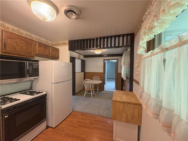 244 Sherwood Dr, Cranberry Twp, PA 16066