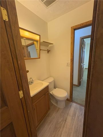 244 Sherwood Dr, Cranberry Twp, PA 16066