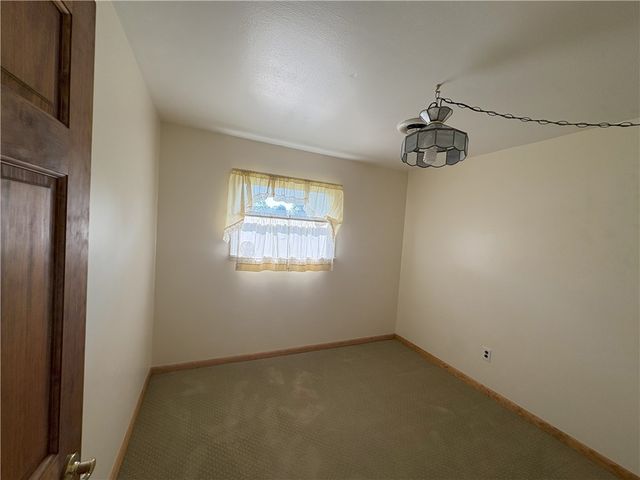 244 Sherwood Dr, Cranberry Twp, PA 16066