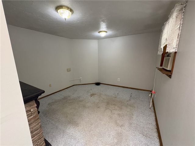 244 Sherwood Dr, Cranberry Twp, PA 16066