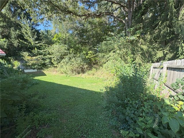 244 Sherwood Dr, Cranberry Twp, PA 16066