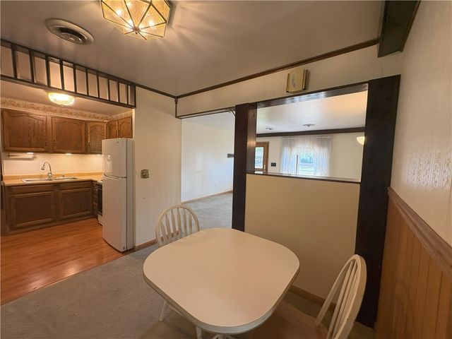 244 Sherwood Dr, Cranberry Twp, PA 16066