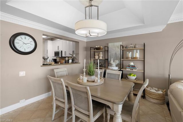 221 La Peninsula BLVD # 221, Naples, FL 34113