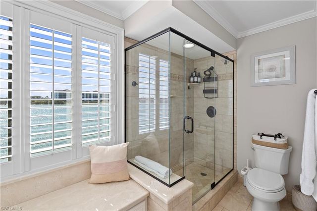 221 La Peninsula BLVD # 221, Naples, FL 34113