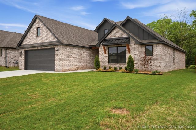 10721 S 281st East Avenue, Coweta, OK 74429